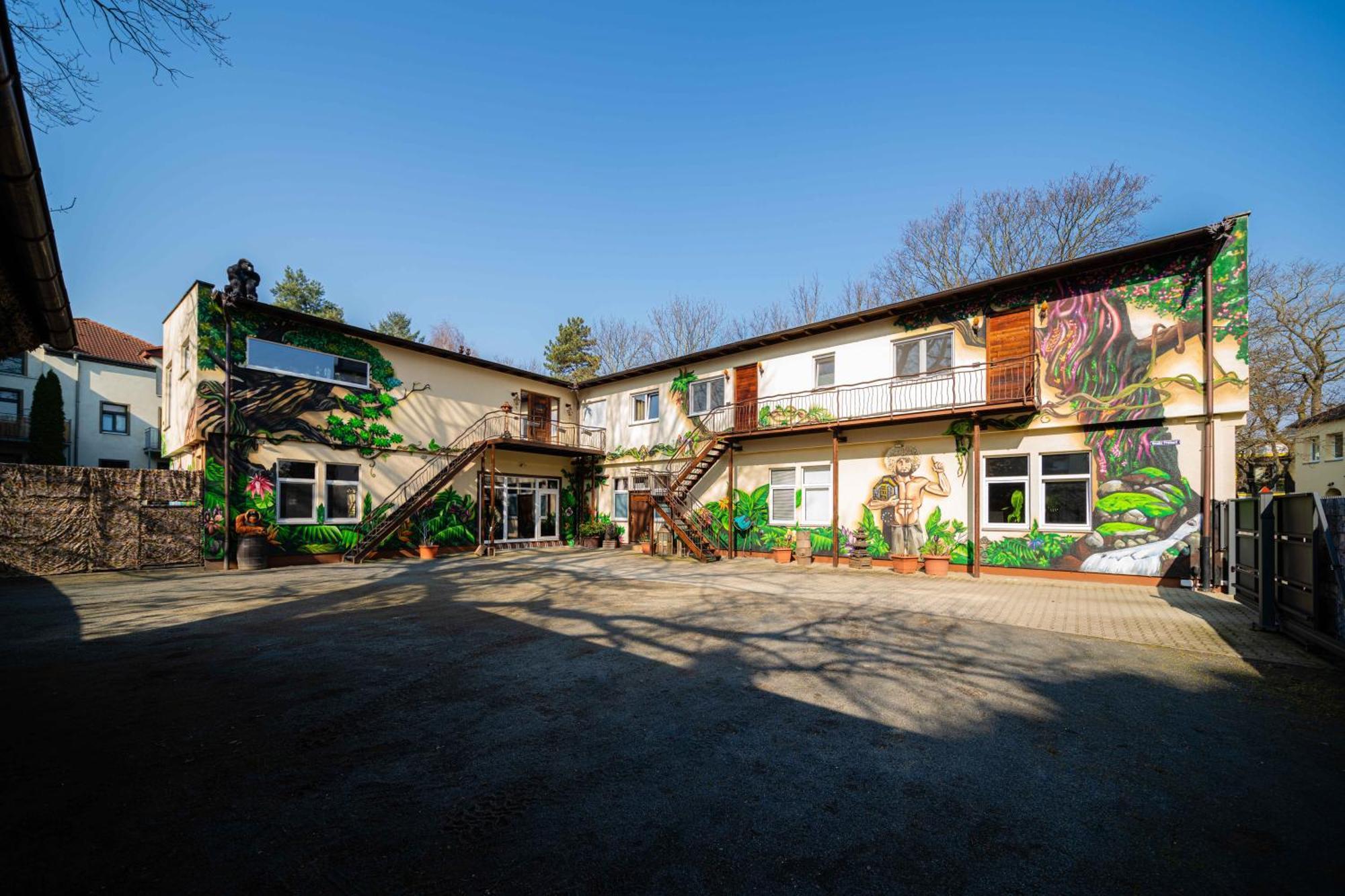 Apartment White Der Sportschule Badura Leipzig Eksteriør billede